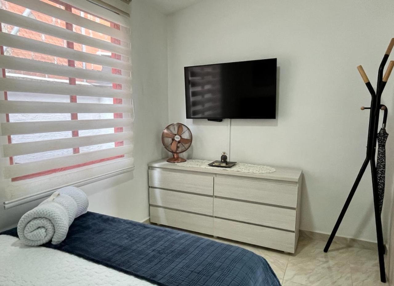 Casa Bonita Salento - Suite Para Parejas O Alojamiento En Grupos Eksteriør billede